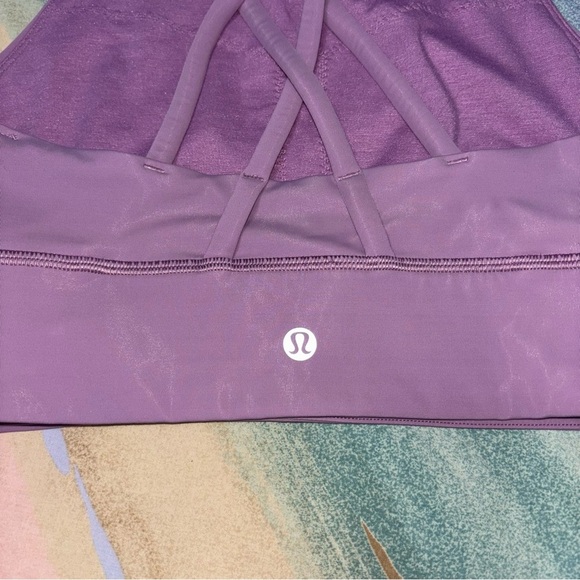 Lululemon Energy Bra 6 High Neck Long Line Tough Medium Support B–D Cup
Jubilee - Picture 5 of 6